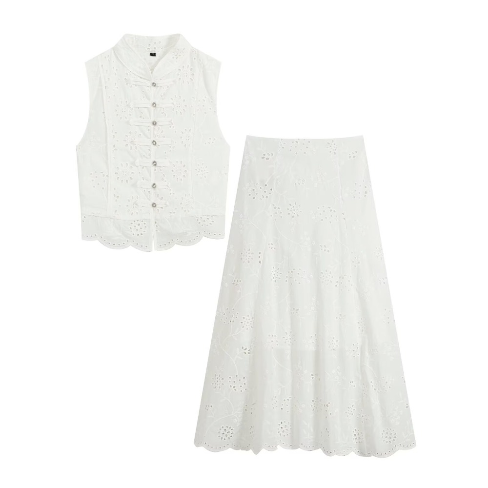 Women Embroidered Eyelet Skirt - Midi Skirt Floral ulasan dan harga